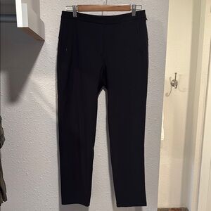 Lululemon cropped trouser